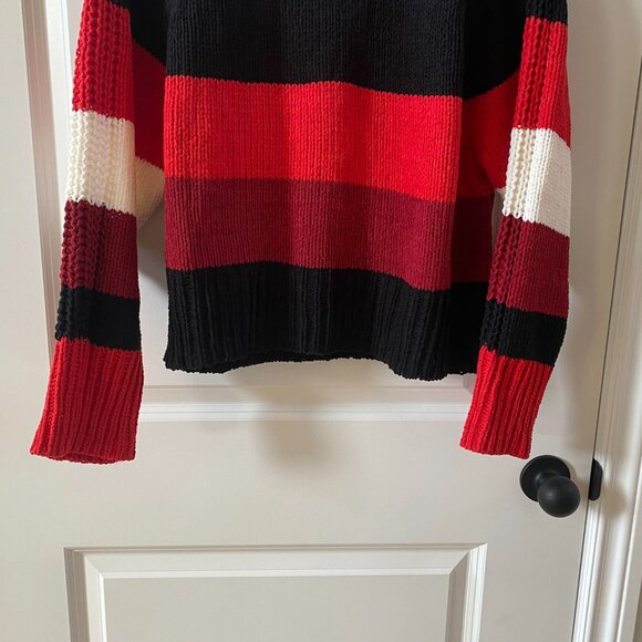 Express Stripe Mock Neck Chenille Sweater Size Large NWT - Picture 6 of 10